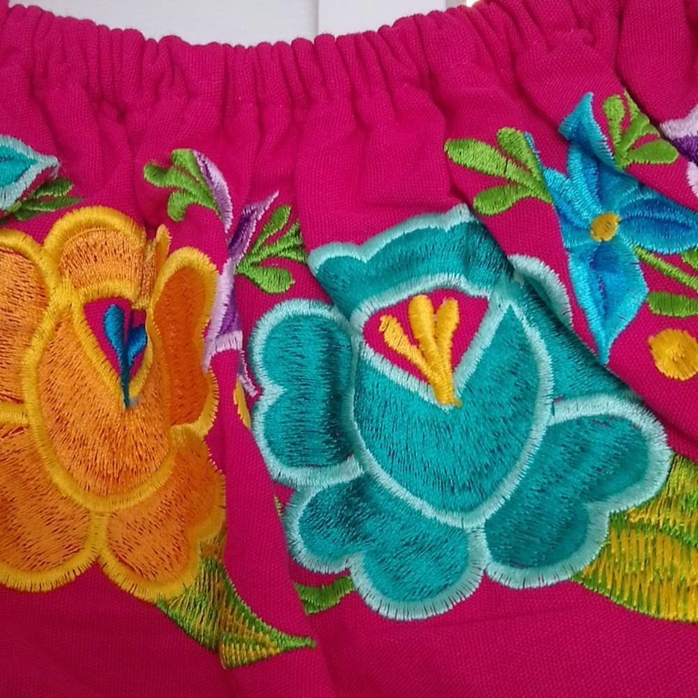 Vintage Mexican Embroidered Dress. - Picture 7 of 8